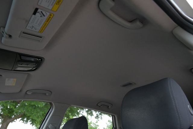 2017 Kia Sorento LX BT Backup Cam Rear Air USB XM Alloy Wheels Aux 2017 Kia Sorento LX BT Backup Cam Rear Air USB XM Alloy Wheels Aux