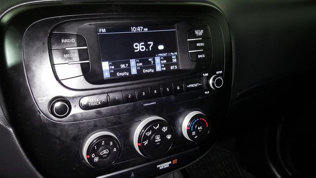 2017 Kia Soul Base | Carrollton, TX | Legend Motorcars of Carrollton