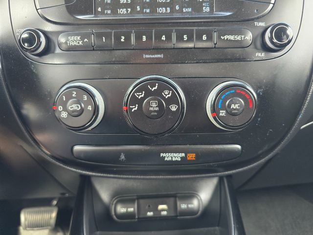 2017 Kia Soul Base 2017 Kia Soul Base