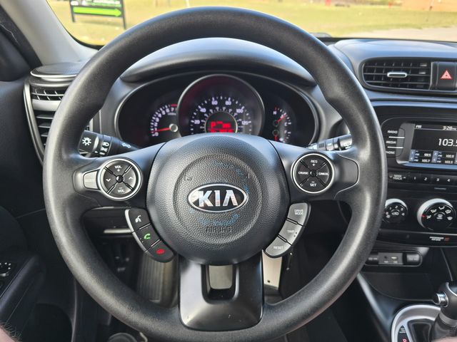 2017 Kia Soul Base 2017 Kia Soul Base