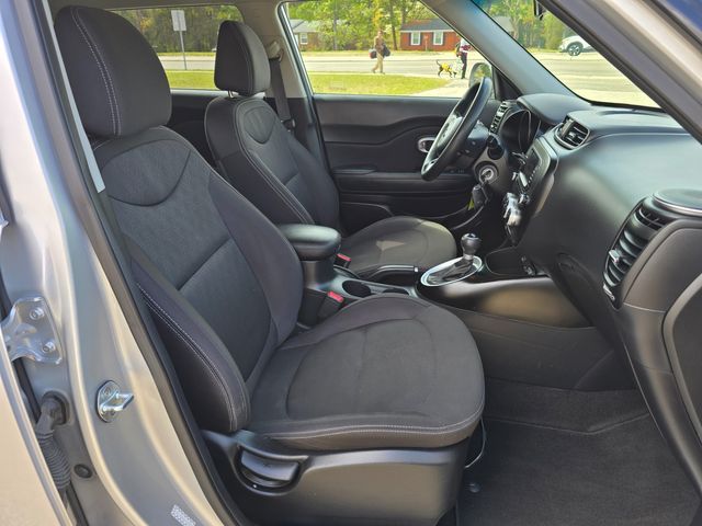 2017 Kia Soul Base