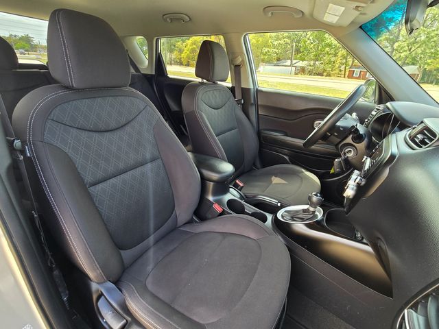 2017 Kia Soul Base 2017 Kia Soul Base