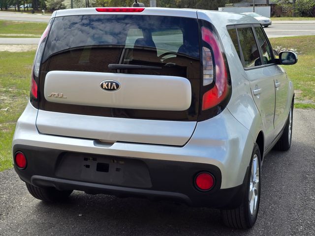 2017 Kia Soul Base