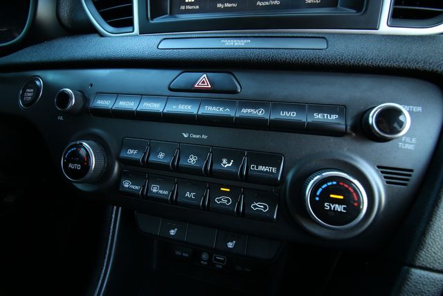 2017 Kia Sportage EX | San Antonio, TX | R&L Certified Auto Group 2017 Kia Sportage EX | San Antonio, TX | R&L Certified Auto Group