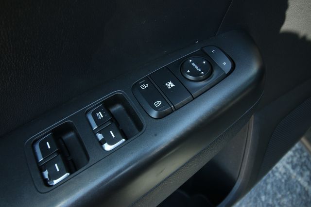 2017 Kia Sportage EX | San Antonio, TX | R&L Certified Auto Group 2017 Kia Sportage EX | San Antonio, TX | R&L Certified Auto Group