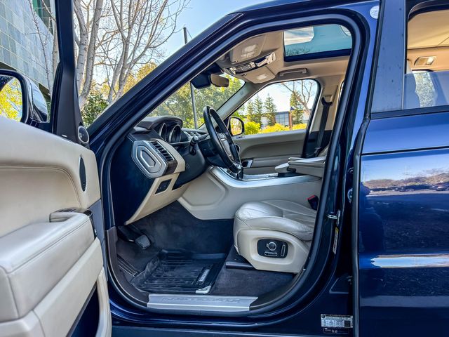 2017 Land Rover Range Rover Sport HSE | Agoura Hills, CA | SoCal Auto Group 2017 Land Rover Range Rover Sport HSE | Agoura Hills, CA | SoCal Auto Group