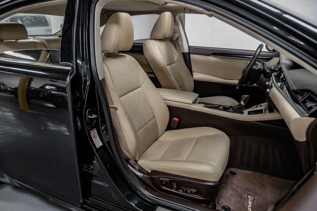 2017 Lexus ES 350 Luxury | Addison, TX | Addison Autoplex
