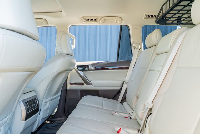 2017 Lexus GX 460 Premium / FULLY LOADED / LOW MILES / OVERLAND MODS | Austin, TX | Rocky Mountain Truck Stop Austin