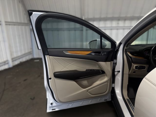 2017 Lincoln MKC SELECT | Houston, TX | Texas Star Motors 2017 Lincoln MKC SELECT | Houston, TX | Texas Star Motors