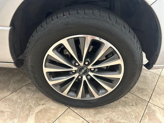 2017 Lincoln Navigator Select