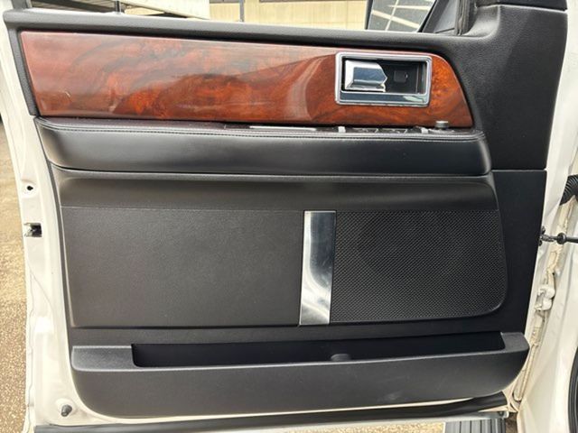 2017 Lincoln Navigator Select | San Antonio, TX | Clear Choice Automotive South