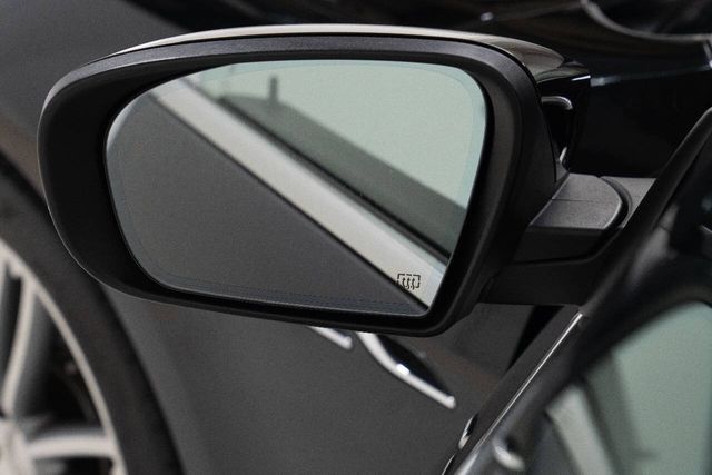 2017 Maserati Ghibli Base | Houston, TX | Houston Auto Credit 2017 Maserati Ghibli Base | Houston, TX | Houston Auto Credit