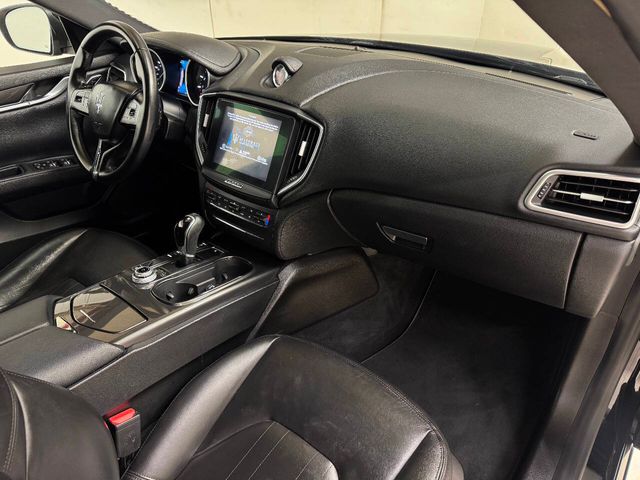 2017 Maserati Ghibli Base | Houston, TX | Houston Auto Credit 2017 Maserati Ghibli Base | Houston, TX | Houston Auto Credit