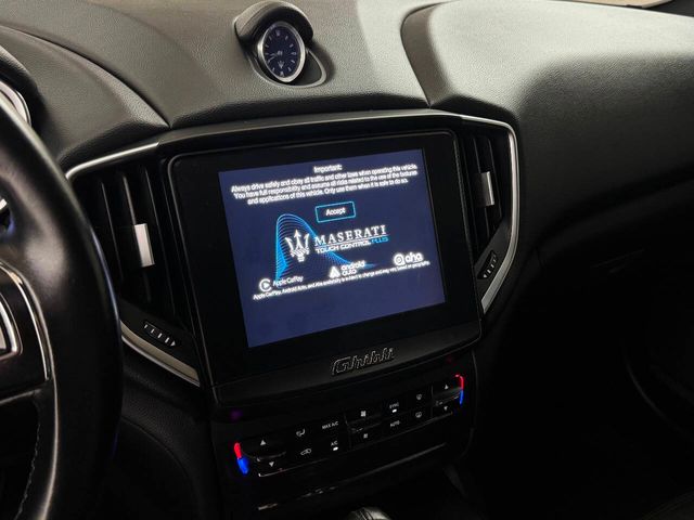 2017 Maserati Ghibli Base | Houston, TX | Houston Auto Credit 2017 Maserati Ghibli Base | Houston, TX | Houston Auto Credit