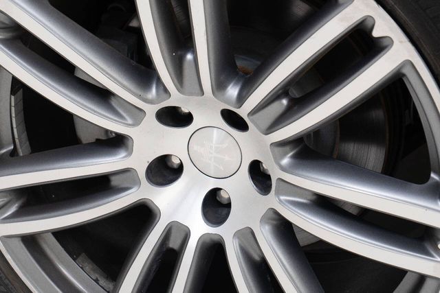 2017 Maserati Ghibli Base | Houston, TX | Houston Auto Credit 2017 Maserati Ghibli Base | Houston, TX | Houston Auto Credit