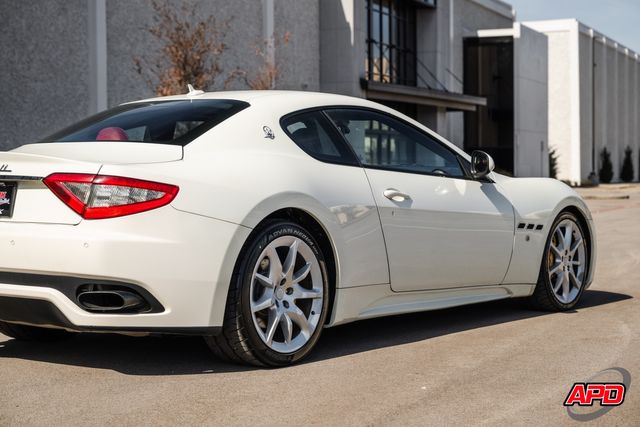 2017 Maserati GranTurismo Sport 2017 Maserati GranTurismo Sport
