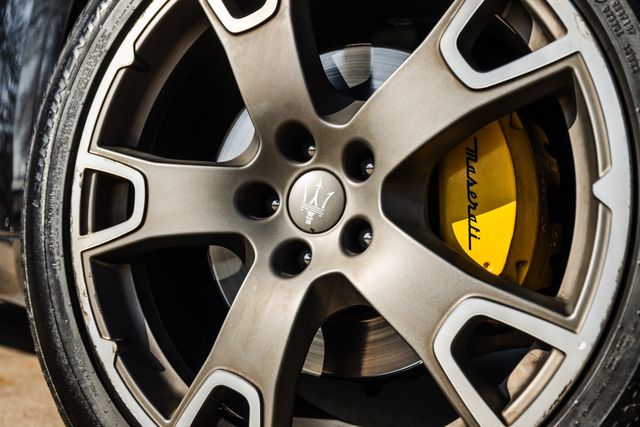 2017 Maserati Levante | Addison, TX | Apex Auto Sports 2017 Maserati Levante | Addison, TX | Apex Auto Sports