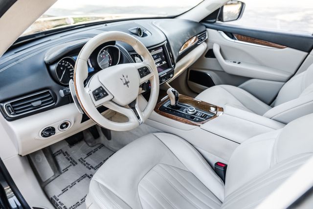 2017 Maserati Levante | Addison, TX | Apex Auto Sports 2017 Maserati Levante | Addison, TX | Apex Auto Sports