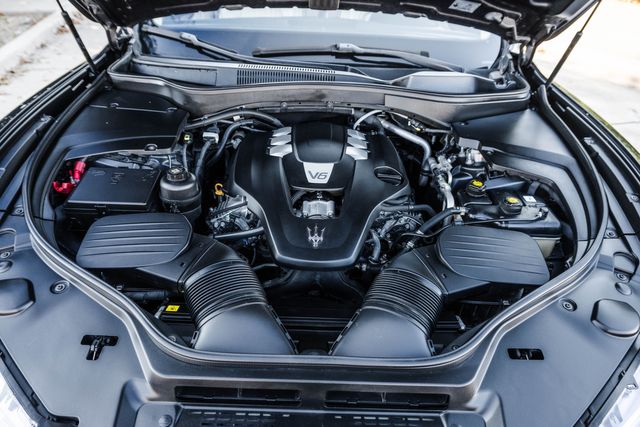 2017 Maserati Levante | Addison, TX | Apex Auto Sports 2017 Maserati Levante | Addison, TX | Apex Auto Sports