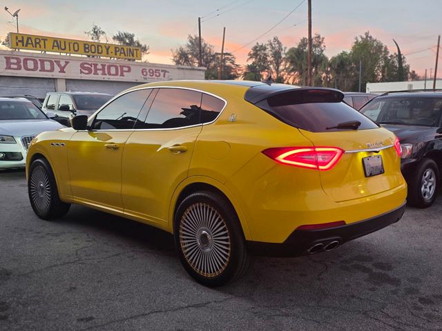 2017 Maserati Levante Base