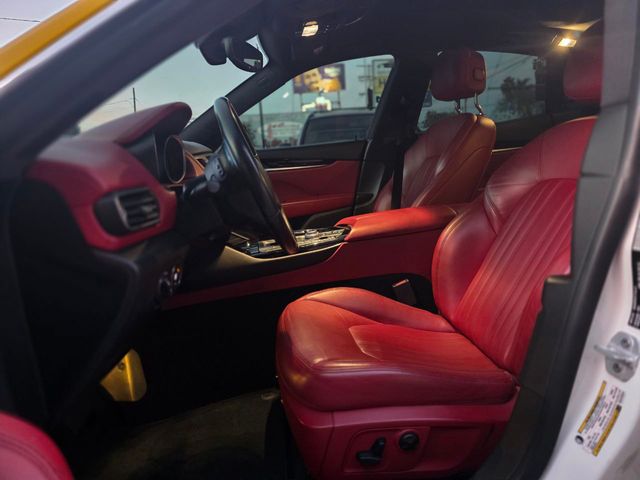 2017 Maserati Levante Base