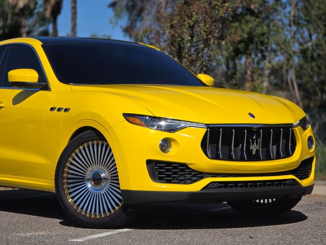 2017 Maserati Levante Base