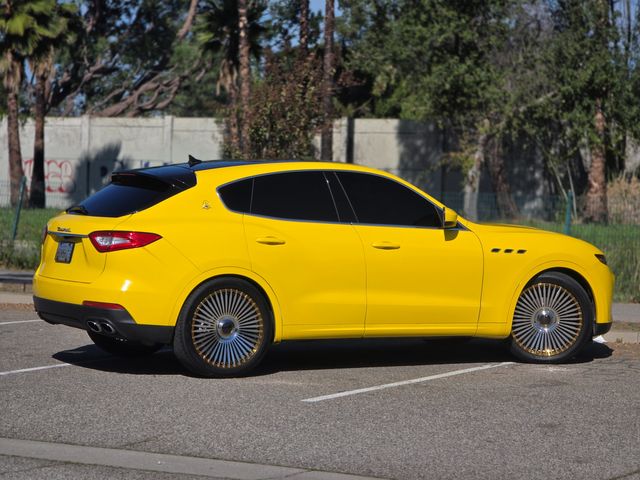 2017 Maserati Levante Base