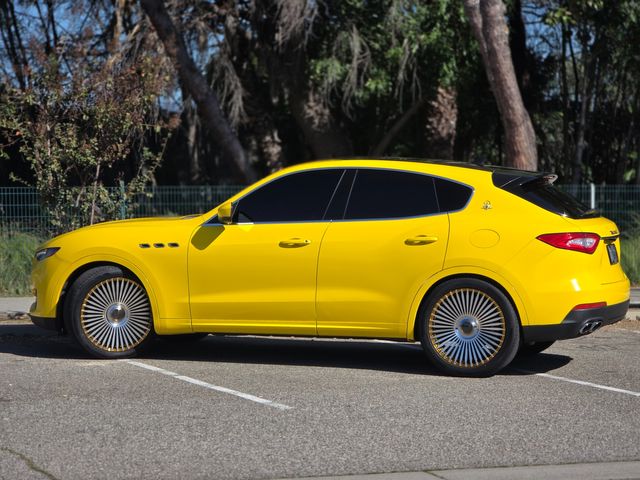 2017 Maserati Levante Base