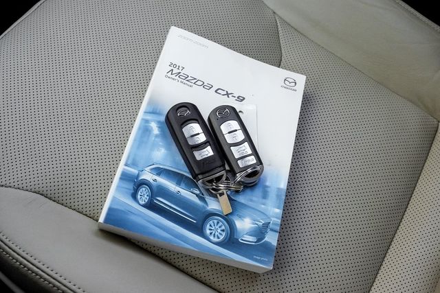 2017 Mazda CX-9 Grand Touring 3RD Row Bose HUD Memory Leather Seat 2017 Mazda CX-9 Grand Touring 3RD Row Bose HUD Memory Leather Seat