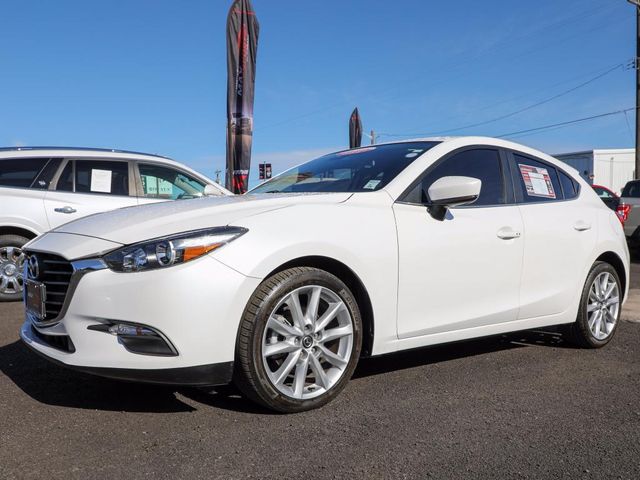 2017 Mazda Mazda3 5-Door Touring