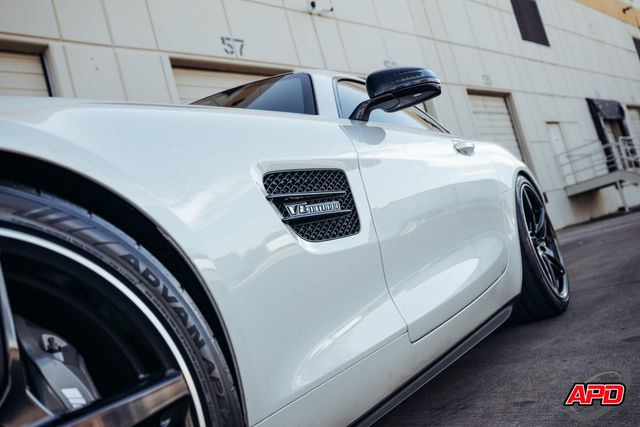 2017 Mercedes-Benz AMG GT 