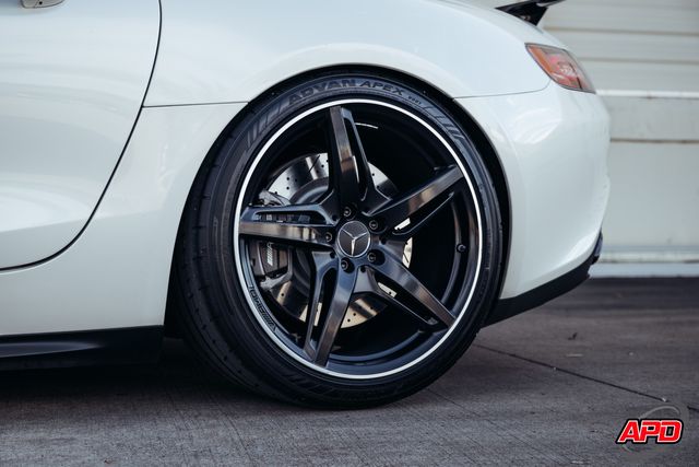 2017 Mercedes-Benz AMG GT 2017 Mercedes-Benz AMG GT