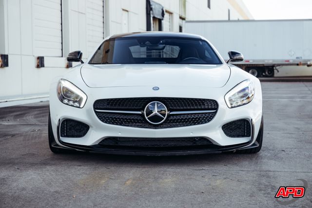 2017 Mercedes-Benz AMG GT 