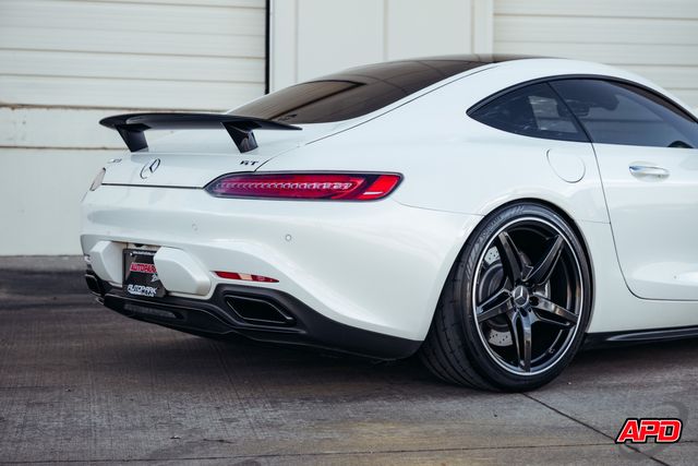2017 Mercedes-Benz AMG GT 2017 Mercedes-Benz AMG GT