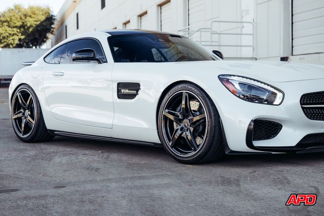 2017 Mercedes-Benz AMG GT 2017 Mercedes-Benz AMG GT