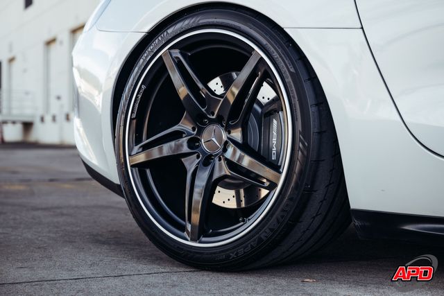 2017 Mercedes-Benz AMG GT 2017 Mercedes-Benz AMG GT