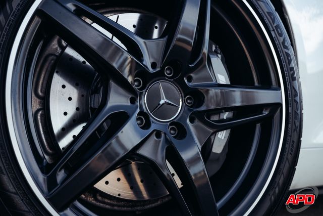 2017 Mercedes-Benz AMG GT 2017 Mercedes-Benz AMG GT