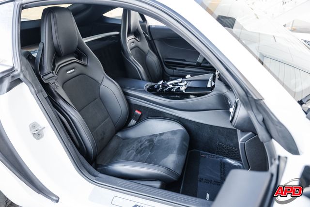 2017 Mercedes-Benz AMG GT 2017 Mercedes-Benz AMG GT