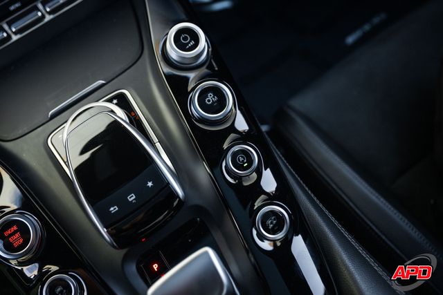 2017 Mercedes-Benz AMG GT 