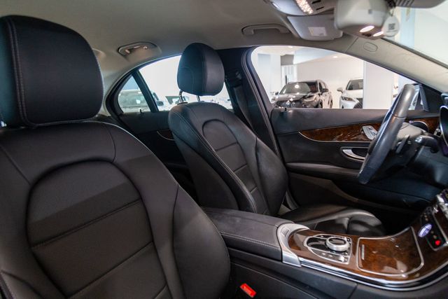 2017 Mercedes-Benz C 300 Premium