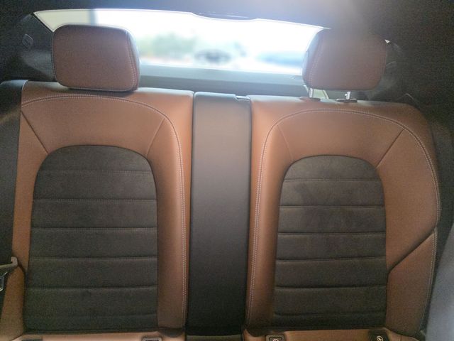 2017 Mercedes-Benz C-CLASS C300 2017 Mercedes-Benz C-CLASS C300