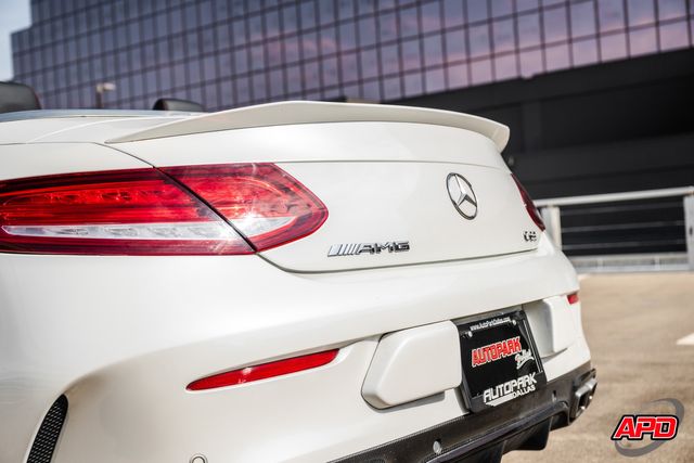 2017 Mercedes-Benz C-Class AMG C 63 2017 Mercedes-Benz C-Class AMG C 63