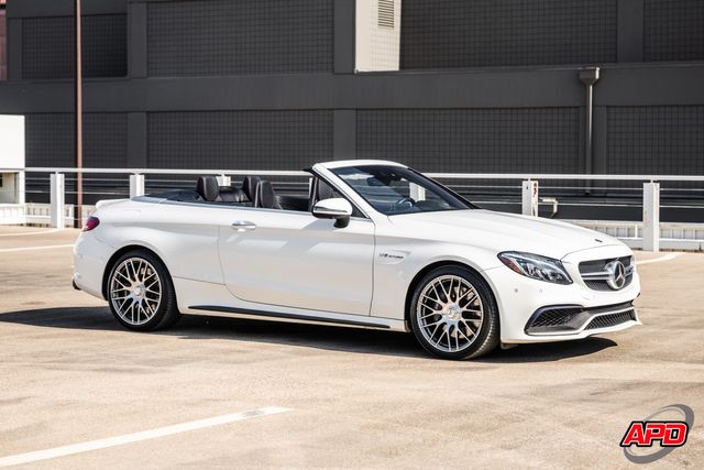 2017 Mercedes-Benz C-Class AMG C 63 2017 Mercedes-Benz C-Class AMG C 63