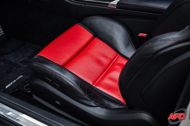 2017 Mercedes-Benz C-Class AMG C 63 2017 Mercedes-Benz C-Class AMG C 63