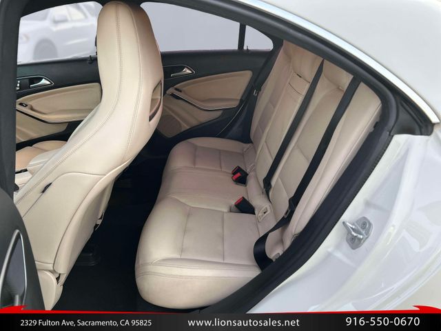2017 Mercedes-Benz CLA 250