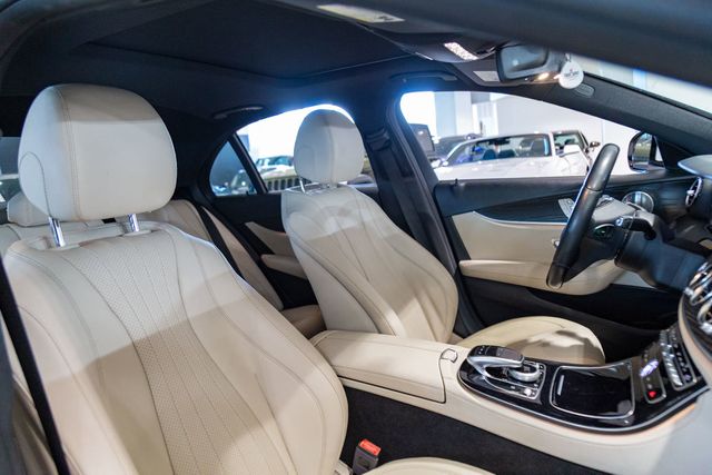 2017 Mercedes-Benz  E 300 AMG Sportline Premium 1 