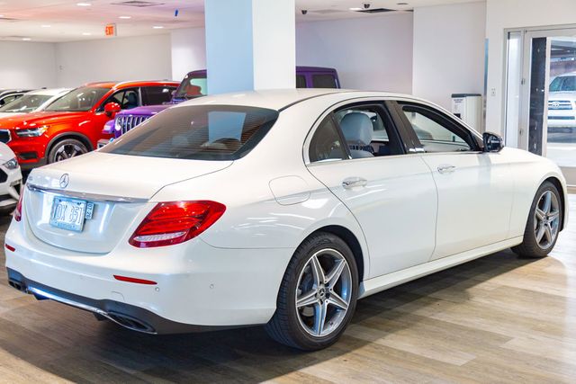 2017 Mercedes-Benz  E 300 AMG Sportline Premium 1 