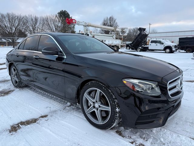 2017 Mercedes-Benz E-CLASS E300 4MATIC AWD Nav Sunroof | Canton, Ohio | Ohio Auto Warehouse LLC 2017 Mercedes-Benz E-CLASS E300 4MATIC AWD Nav Sunroof | Canton, Ohio | Ohio Auto Warehouse LLC