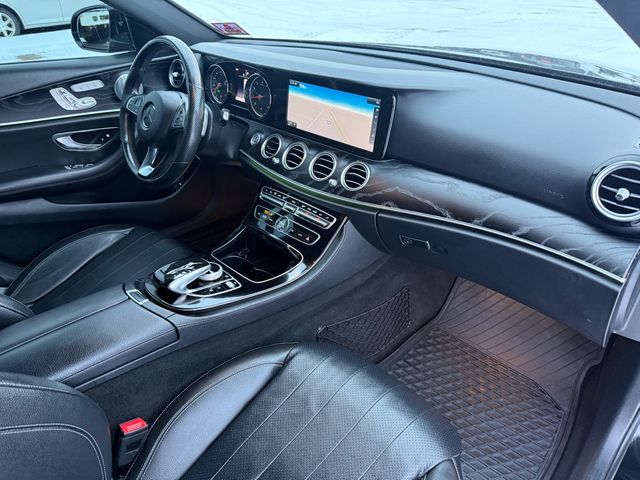 2017 Mercedes-Benz E-CLASS E300 4MATIC AWD Nav Sunroof | Canton, Ohio | Ohio Auto Warehouse LLC 2017 Mercedes-Benz E-CLASS E300 4MATIC AWD Nav Sunroof | Canton, Ohio | Ohio Auto Warehouse LLC