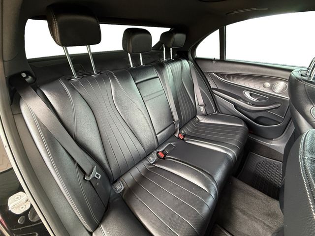 2017 Mercedes-Benz E-CLASS E300 4MATIC AWD Nav Sunroof | Canton, Ohio | Ohio Auto Warehouse LLC 2017 Mercedes-Benz E-CLASS E300 4MATIC AWD Nav Sunroof | Canton, Ohio | Ohio Auto Warehouse LLC